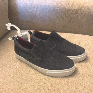 NWT Boys Shoes - Size 4